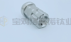 钛螺絲靜液的技術擠壓特點